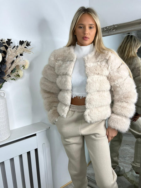 Beige Faux Fur Jackets TG126